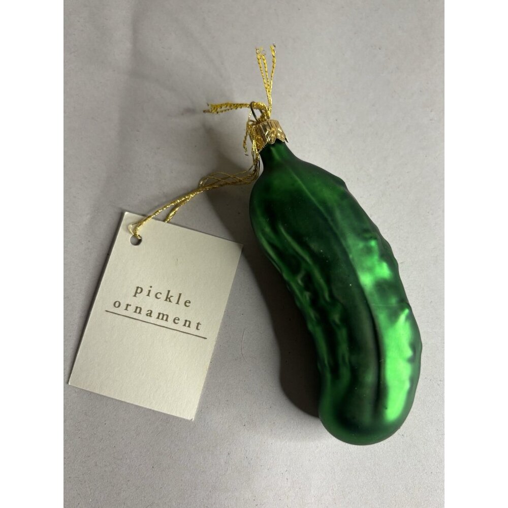 NWT Pier One 1 Imports Glass Christmas Pickle With Story‎ 4.75” Made In Poland